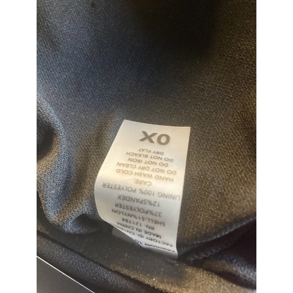 Fashion To Figure Women's Plus Size Bikini Swim TOP ONLY NWT SIZE OX/ X-LARGE - Picture 12 of 12